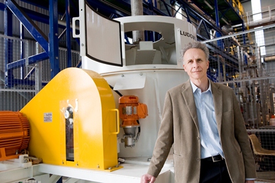Newcastle engineer recognised with respected prize for global breakthrough in mineral processing